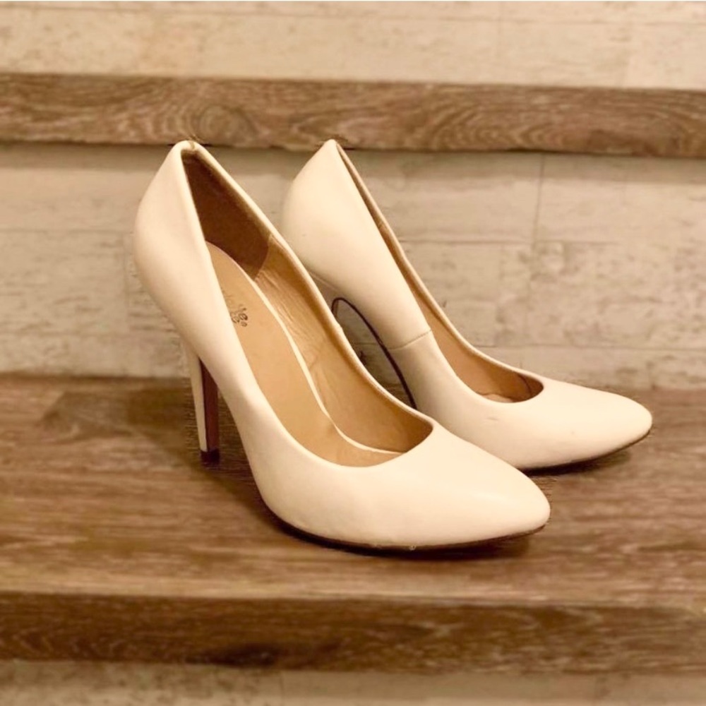 White Pumps - Size 9